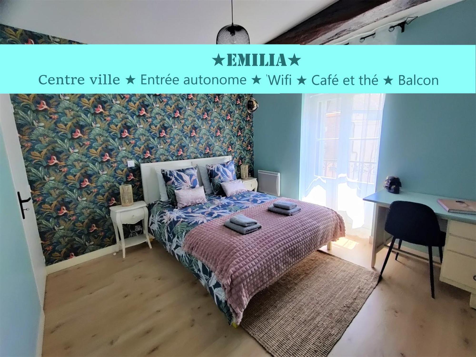 Appartement Emilia Centre Ville 비트레 외부 사진